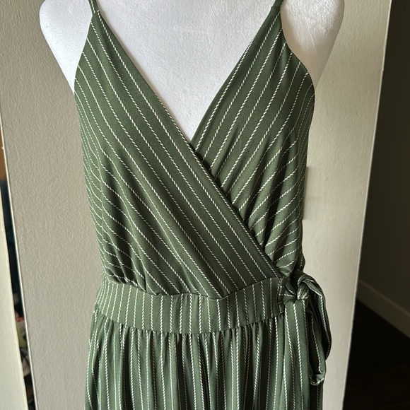 Kaileigh Rica Knit Crop Jumpsuit in Olive - Picture 3 of 6